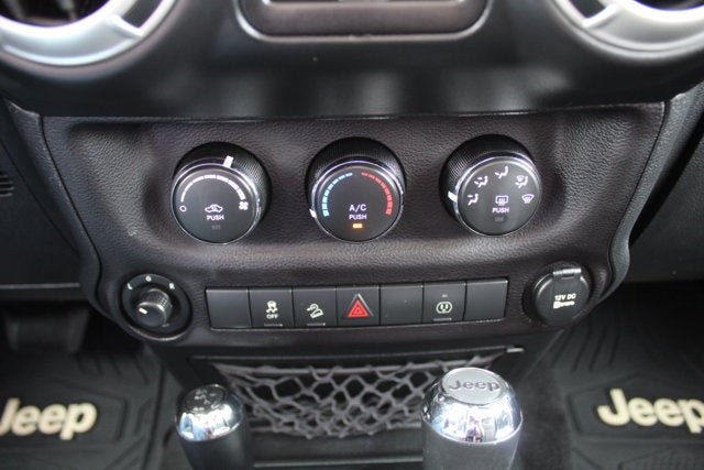 2018 Jeep Wrangler JK Unlimited Sahara