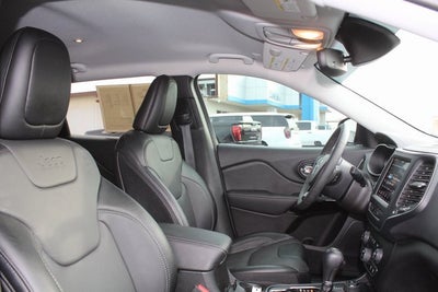 2023 Jeep Cherokee Altitude Lux