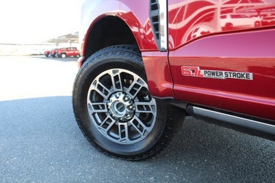 2025 Ford F-250 Platinum