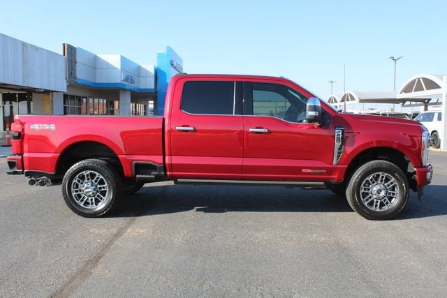 2025 Ford F-250 Platinum