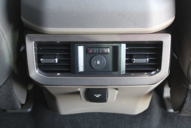 2025 Ford F-250 Platinum