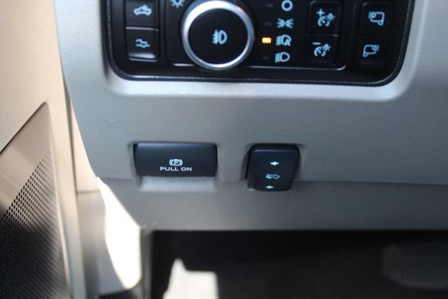 2025 Ford F-250 Platinum