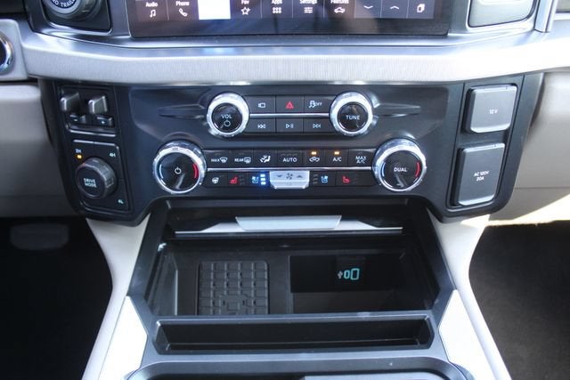 2025 Ford F-250 Platinum