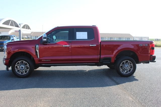 2025 Ford F-250 Platinum