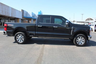 2023 Ford F-250 LARIAT