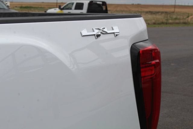 2025 GMC Sierra 2500 HD Pro