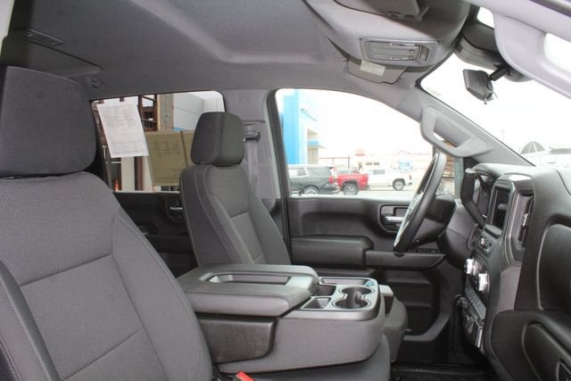 2025 GMC Sierra 2500 HD Pro