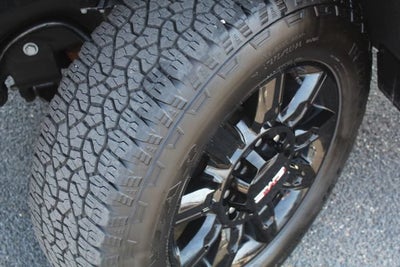 2025 GMC Sierra 2500 HD AT4