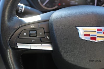 2023 Cadillac XT4 Premium Luxury