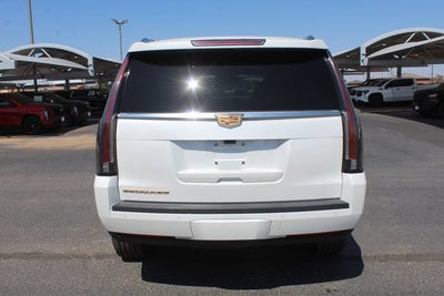 2020 Cadillac Escalade Luxury