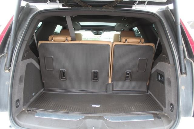 2022 Cadillac Escalade Premium Luxury