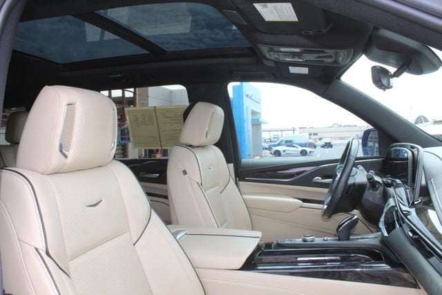 2023 Cadillac Escalade Premium Luxury