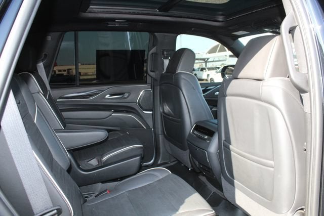 2023 Cadillac Escalade 4WD Sport