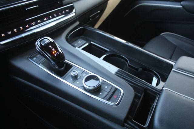 2023 Cadillac Escalade 4WD Sport