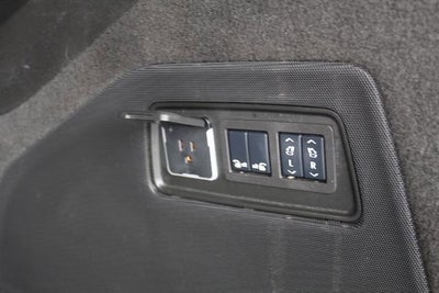 2025 Cadillac Escalade ESV Sport Platinum