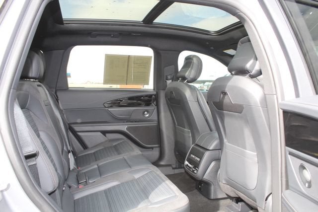 2025 Lincoln Nautilus Reserve