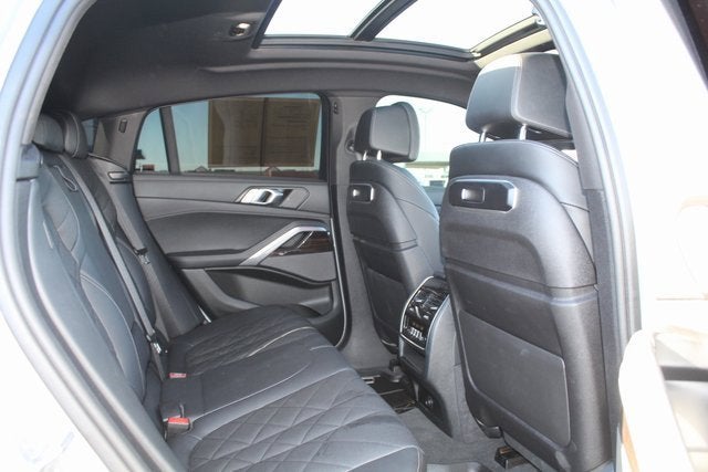 2024 BMW X6 xDrive40i