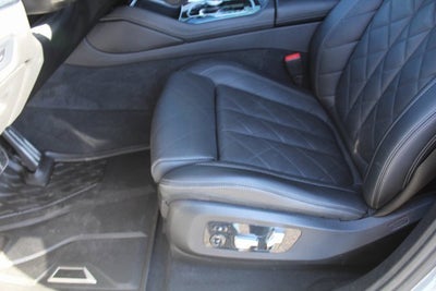 2024 BMW X6 xDrive40i