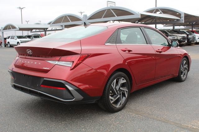 2024 Hyundai Elantra Limited